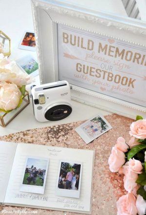 Top 20 Polaroid Wedding Guest Books | Roses & Rings