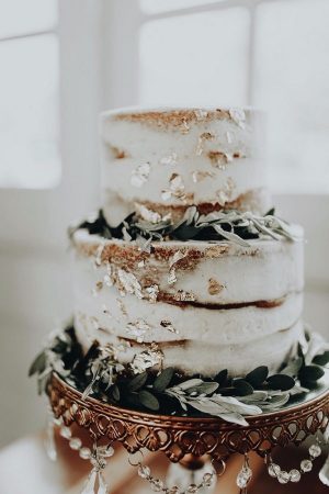 Best Naked Wedding Cakes For Roses Rings